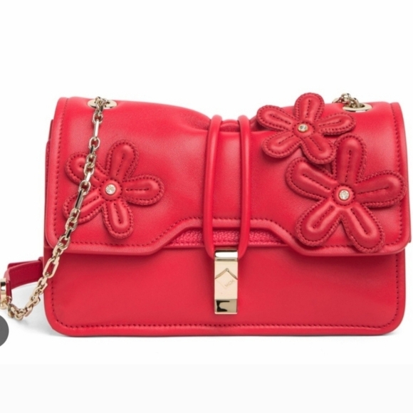🔹️MCM 🔹️Red Leather Run Candy Small Crystal Flower Small Flap Shoulder Bag NWT - Picture 1 of 8